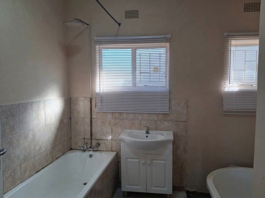 3 Bedroom Property for Sale in Stilfontein Ext 4 North West